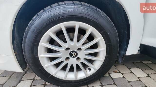 Сітроен С4 2007 у Чернігові на Automoto.ua Білий Сітроен С4, об'ємом двигуна 1.59 л та пробігом 381 тис. км за 3500 $, фото 2 на Automoto.ua