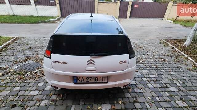 Сітроен С4 2007 у Чернігові на Automoto.ua Білий Сітроен С4, об'ємом двигуна 1.59 л та пробігом 381 тис. км за 3500 $, фото 5 на Automoto.ua