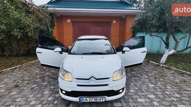 Сітроен С4 2007 у Чернігові на Automoto.ua Білий Сітроен С4, об'ємом двигуна 1.59 л та пробігом 381 тис. км за 3500 $, фото 16 на Automoto.ua