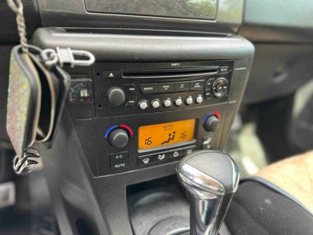 Белый Ситроен С4, объемом двигателя 0 л и пробегом 224 тыс. км за 6500 $, фото 17 на Automoto.ua