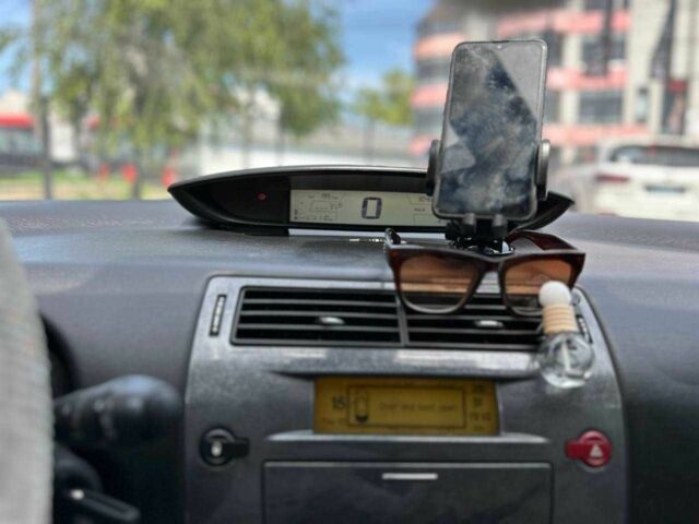 Белый Ситроен С4, объемом двигателя 0 л и пробегом 224 тыс. км за 6500 $, фото 18 на Automoto.ua