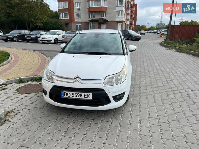 Білий Сітроен С4, об'ємом двигуна 1.6 л та пробігом 240 тис. км за 5500 $, фото 3 на Automoto.ua