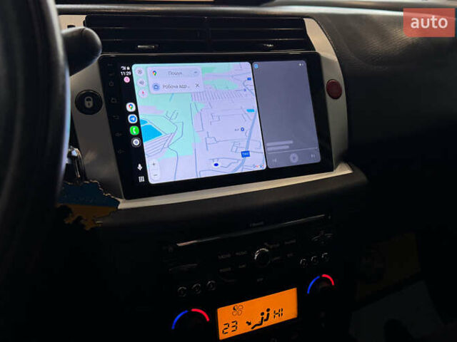 Белый Ситроен С4, объемом двигателя 1.56 л и пробегом 255 тыс. км за 5700 $, фото 12 на Automoto.ua