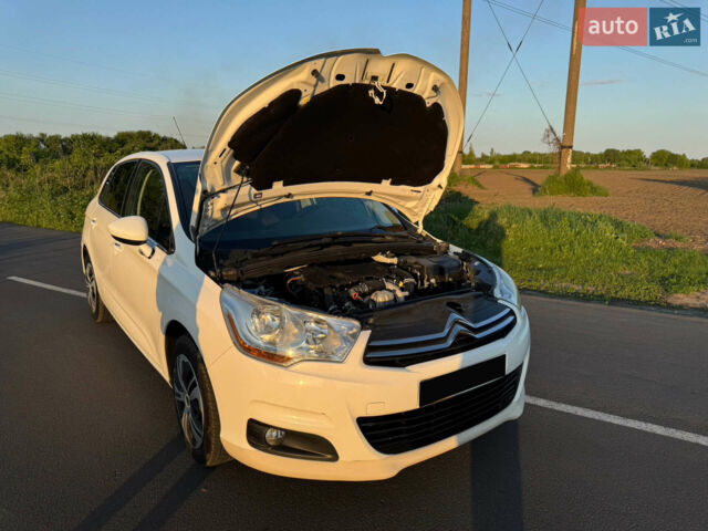 Білий Сітроен С4, об'ємом двигуна 1.56 л та пробігом 250 тис. км за 6500 $, фото 44 на Automoto.ua
