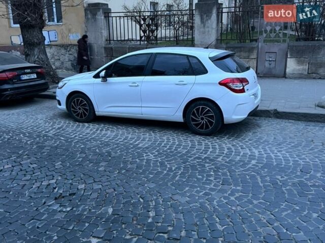 Белый Ситроен С4, объемом двигателя 1.6 л и пробегом 187 тыс. км за 7777 $, фото 54 на Automoto.ua