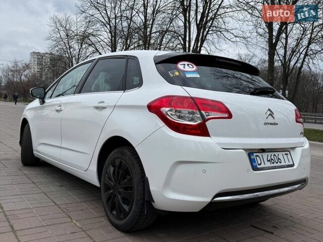 Белый Ситроен С4, объемом двигателя 1.6 л и пробегом 110 тыс. км за 8300 $, фото 5 на Automoto.ua