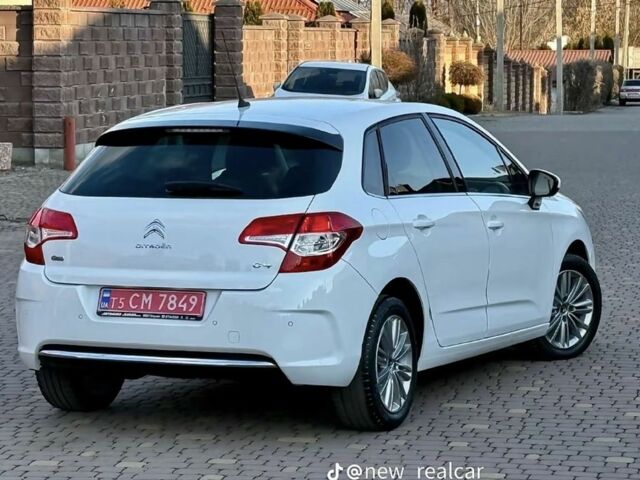 Белый Ситроен С4, объемом двигателя 1.6 л и пробегом 106 тыс. км за 8000 $, фото 6 на Automoto.ua