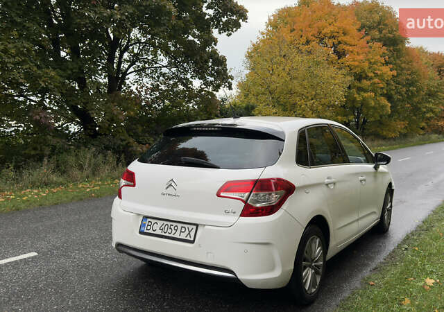 Білий Сітроен С4, об'ємом двигуна 1.6 л та пробігом 245 тис. км за 6350 $, фото 3 на Automoto.ua