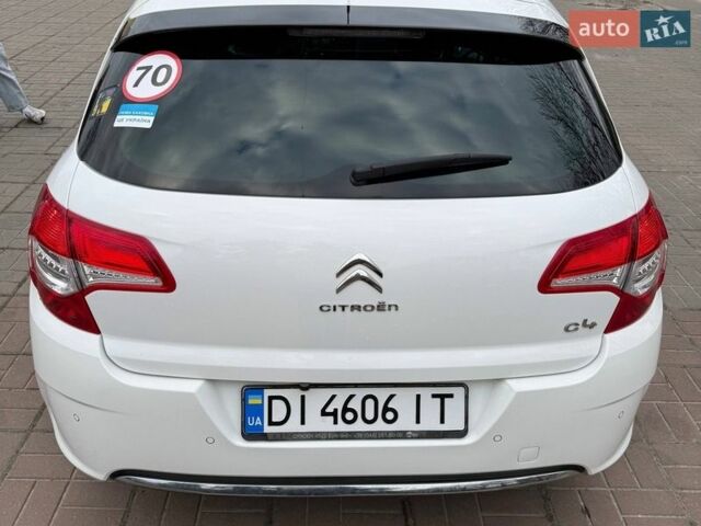Белый Ситроен С4, объемом двигателя 1.6 л и пробегом 110 тыс. км за 8300 $, фото 12 на Automoto.ua