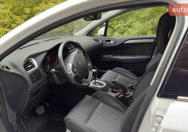 Білий Сітроен С4, об'ємом двигуна 1.6 л та пробігом 245 тис. км за 6350 $, фото 9 на Automoto.ua