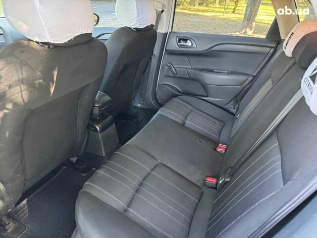 Белый Ситроен С4, объемом двигателя 1.6 л и пробегом 234 тыс. км за 6490 $, фото 14 на Automoto.ua