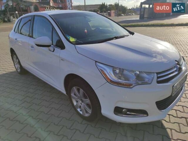 Білий Сітроен С4, об'ємом двигуна 1.6 л та пробігом 156 тис. км за 8000 $, фото 26 на Automoto.ua