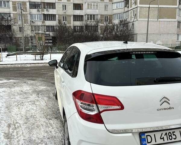 Білий Сітроен С4, об'ємом двигуна 1.6 л та пробігом 229 тис. км за 7700 $, фото 3 на Automoto.ua