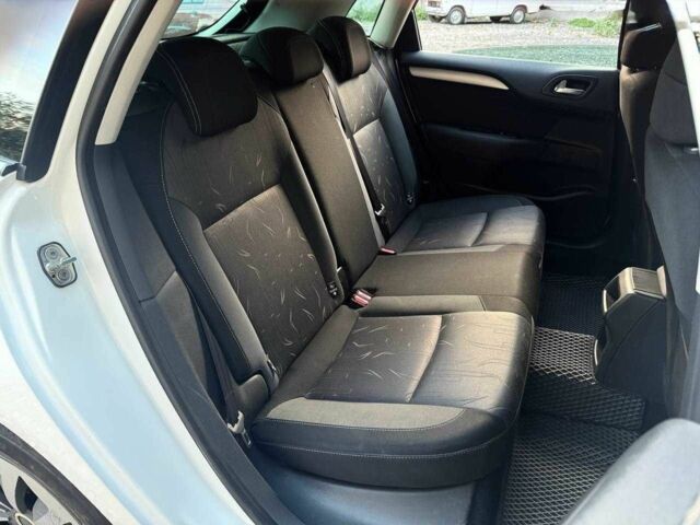 Білий Сітроен С4, об'ємом двигуна 1.6 л та пробігом 182 тис. км за 6990 $, фото 10 на Automoto.ua