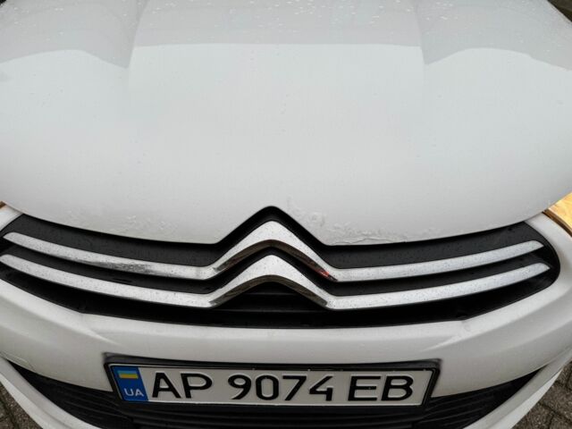 Белый Ситроен С4, объемом двигателя 1.6 л и пробегом 223 тыс. км за 6312 $, фото 3 на Automoto.ua