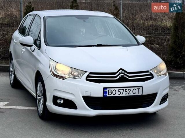 Белый Ситроен С4, объемом двигателя 1.56 л и пробегом 136 тыс. км за 7450 $, фото 1 на Automoto.ua