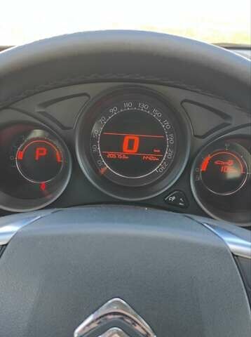 Белый Ситроен С4, объемом двигателя 1.6 л и пробегом 205 тыс. км за 6500 $, фото 18 на Automoto.ua