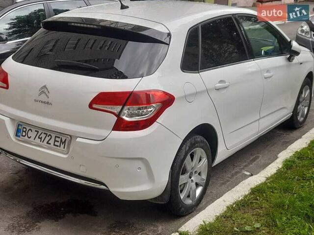 Білий Сітроен С4, об'ємом двигуна 1.6 л та пробігом 156 тис. км за 8000 $, фото 3 на Automoto.ua