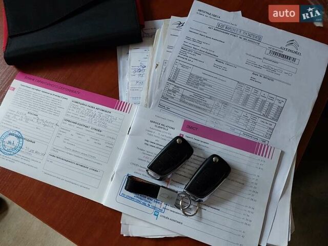 Білий Сітроен С4, об'ємом двигуна 1.56 л та пробігом 218 тис. км за 7700 $, фото 27 на Automoto.ua