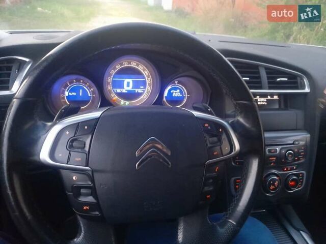 Білий Сітроен С4, об'ємом двигуна 1.6 л та пробігом 156 тис. км за 8000 $, фото 1 на Automoto.ua