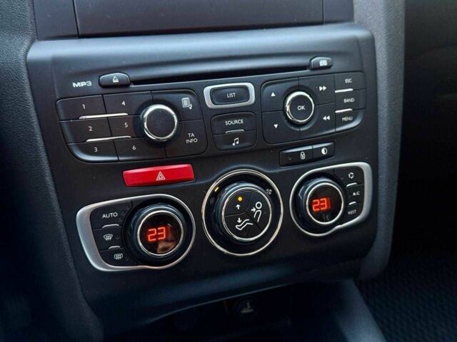 Білий Сітроен С4, об'ємом двигуна 1.6 л та пробігом 182 тис. км за 6990 $, фото 22 на Automoto.ua