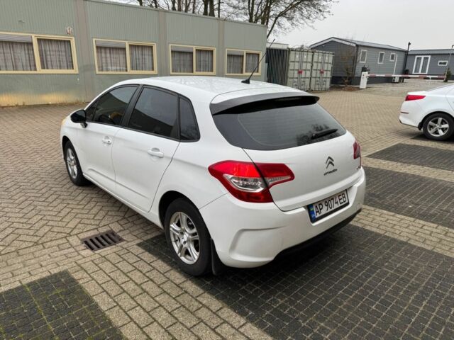 Белый Ситроен С4, объемом двигателя 1.6 л и пробегом 223 тыс. км за 6312 $, фото 1 на Automoto.ua