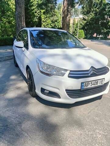 Белый Ситроен С4, объемом двигателя 1.6 л и пробегом 204 тыс. км за 6900 $, фото 5 на Automoto.ua