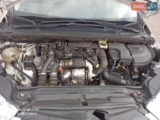 Ситроен С4 2012 в Миргороде на Automoto.ua Белый Ситроен С4, объемом двигателя 1.56 л и пробегом 145 тыс. км за 7000 $, фото 24 на Automoto.ua