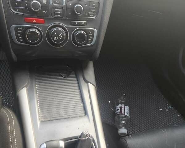 Білий Сітроен С4, об'ємом двигуна 1.56 л та пробігом 236 тис. км за 3850 $, фото 10 на Automoto.ua