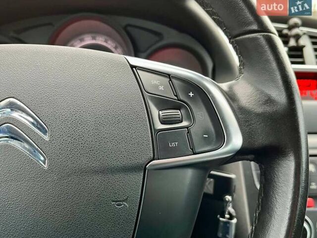 Білий Сітроен С4, об'ємом двигуна 1.6 л та пробігом 182 тис. км за 6490 $, фото 17 на Automoto.ua