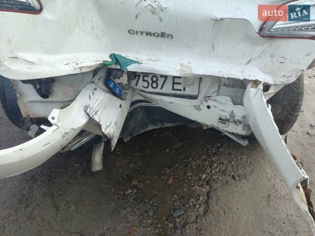 Білий Сітроен С4, об'ємом двигуна 1.56 л та пробігом 236 тис. км за 3850 $, фото 6 на Automoto.ua