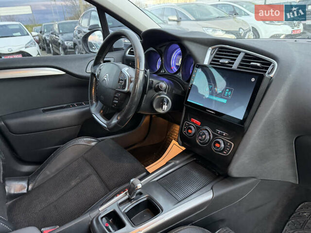 Ситроен С4 2012 в Ивано-Франковске на Automoto.ua Белый Ситроен С4, объемом двигателя 1.56 л и пробегом 263 тыс. км за 7300 $, фото 29 на Automoto.ua