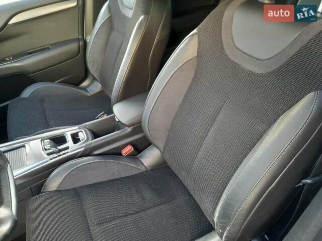 Білий Сітроен С4, об'ємом двигуна 1.6 л та пробігом 156 тис. км за 8000 $, фото 24 на Automoto.ua