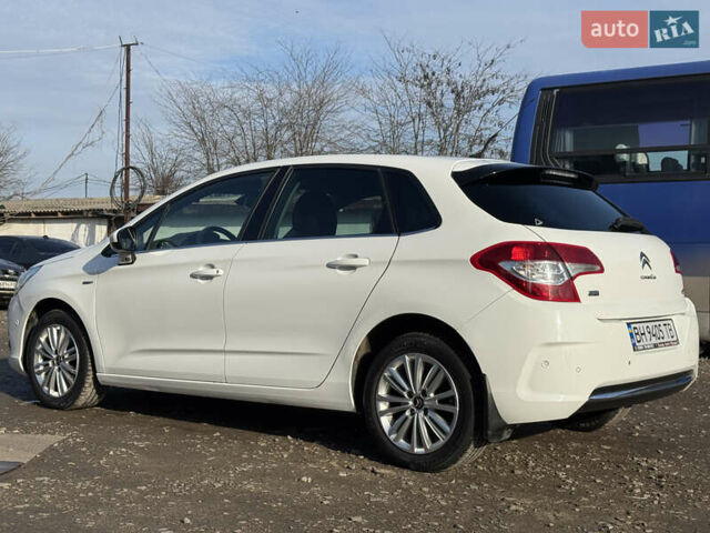 Білий Сітроен С4, об'ємом двигуна 1.56 л та пробігом 192 тис. км за 6000 $, фото 6 на Automoto.ua