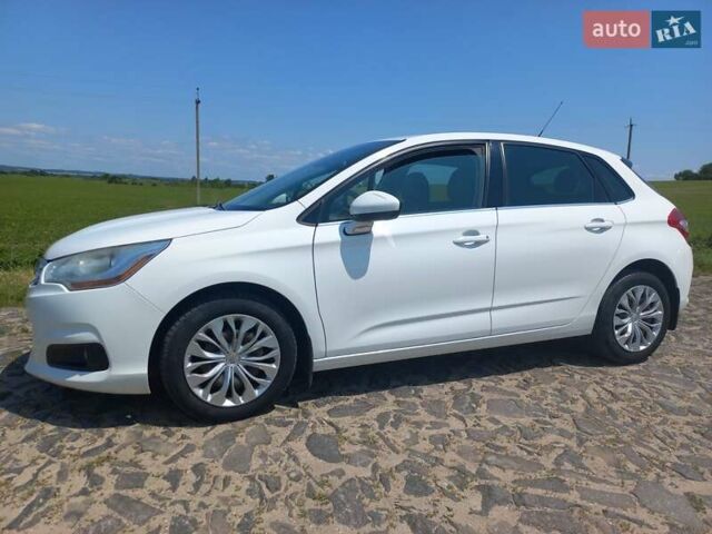 Белый Ситроен С4, объемом двигателя 1.6 л и пробегом 280 тыс. км за 6900 $, фото 2 на Automoto.ua