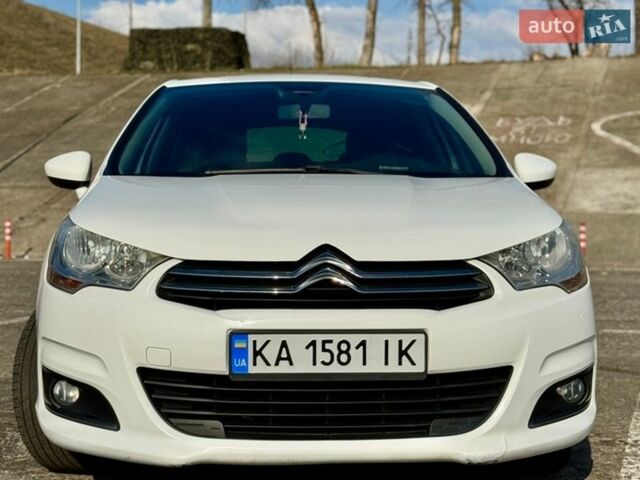 Білий Сітроен С4, об'ємом двигуна 1.56 л та пробігом 157 тис. км за 8299 $, фото 9 на Automoto.ua