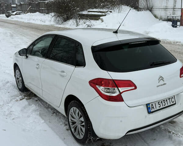 Білий Сітроен С4, об'ємом двигуна 1.59 л та пробігом 166 тис. км за 7999 $, фото 2 на Automoto.ua