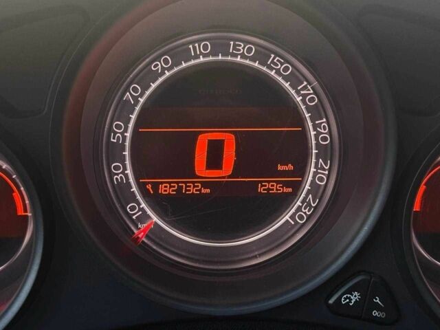 Белый Ситроен С4, объемом двигателя 1.6 л и пробегом 182 тыс. км за 6990 $, фото 12 на Automoto.ua