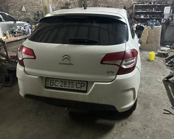 Білий Сітроен С4, об'ємом двигуна 0 л та пробігом 240 тис. км за 4200 $, фото 1 на Automoto.ua