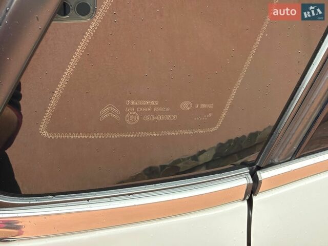Білий Сітроен С4, об'ємом двигуна 1.56 л та пробігом 95 тис. км за 9800 $, фото 33 на Automoto.ua