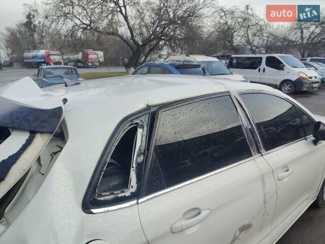 Білий Сітроен С4, об'ємом двигуна 1.56 л та пробігом 236 тис. км за 3850 $, фото 4 на Automoto.ua