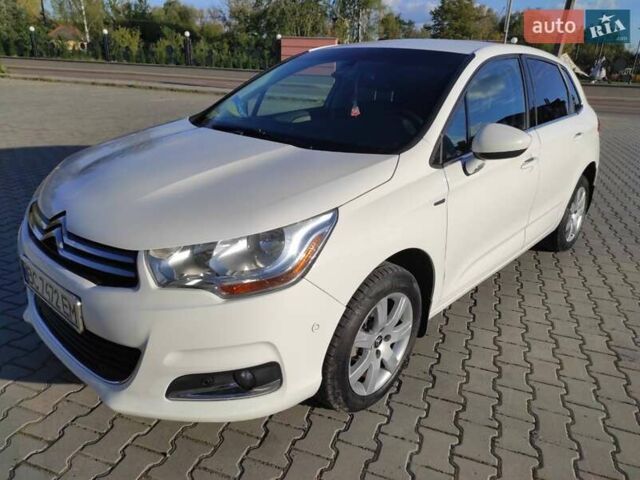 Білий Сітроен С4, об'ємом двигуна 1.6 л та пробігом 156 тис. км за 8000 $, фото 6 на Automoto.ua