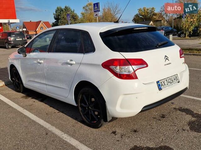 Ситроен С4 2012 в Харькове на Automoto.ua Белый Ситроен С4, объемом двигателя 1.56 л и пробегом 242 тыс. км за 5500 $, фото 2 на Automoto.ua