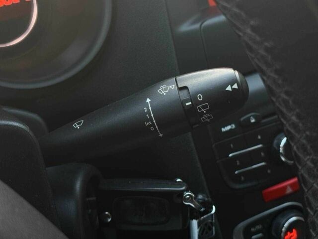 Білий Сітроен С4, об'ємом двигуна 1.6 л та пробігом 182 тис. км за 6990 $, фото 16 на Automoto.ua