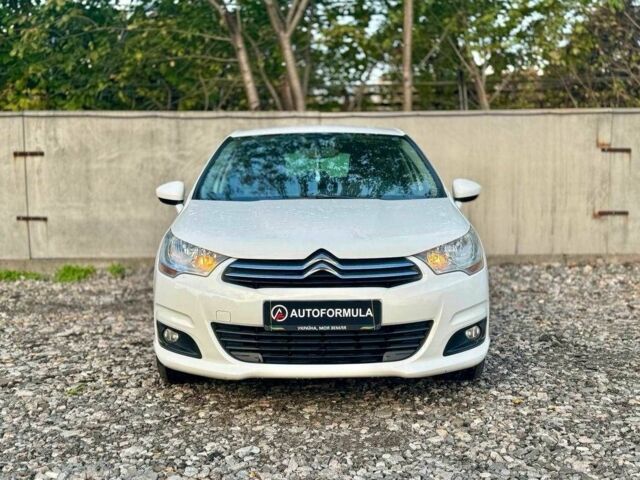 Білий Сітроен С4, об'ємом двигуна 1.6 л та пробігом 182 тис. км за 6990 $, фото 2 на Automoto.ua