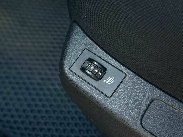 Білий Сітроен С4, об'ємом двигуна 1.6 л та пробігом 182 тис. км за 6990 $, фото 20 на Automoto.ua