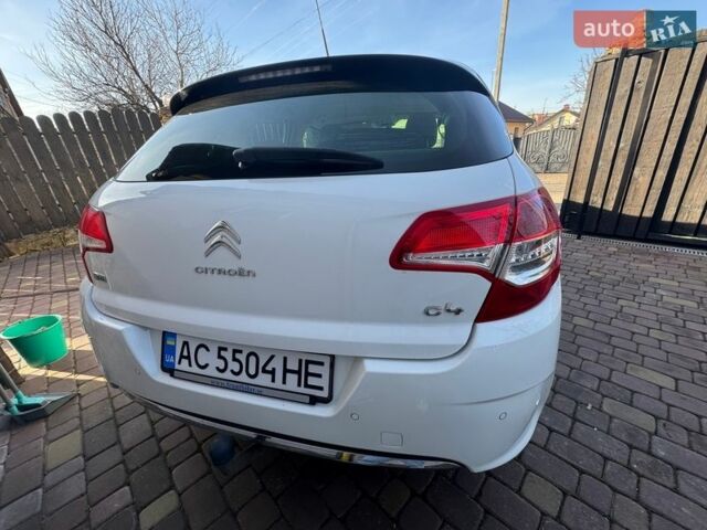 Белый Ситроен С4, объемом двигателя 1.56 л и пробегом 227 тыс. км за 7100 $, фото 13 на Automoto.ua