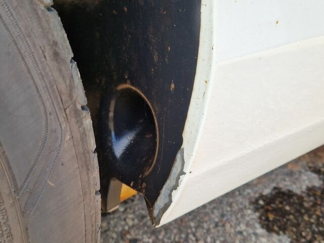 Белый Ситроен С4, объемом двигателя 1.6 л и пробегом 242 тыс. км за 5500 $, фото 19 на Automoto.ua