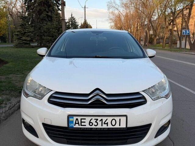 Білий Сітроен С4, об'ємом двигуна 1.56 л та пробігом 255 тис. км за 7500 $, фото 1 на Automoto.ua