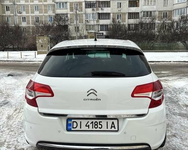 Білий Сітроен С4, об'ємом двигуна 1.6 л та пробігом 229 тис. км за 7700 $, фото 2 на Automoto.ua